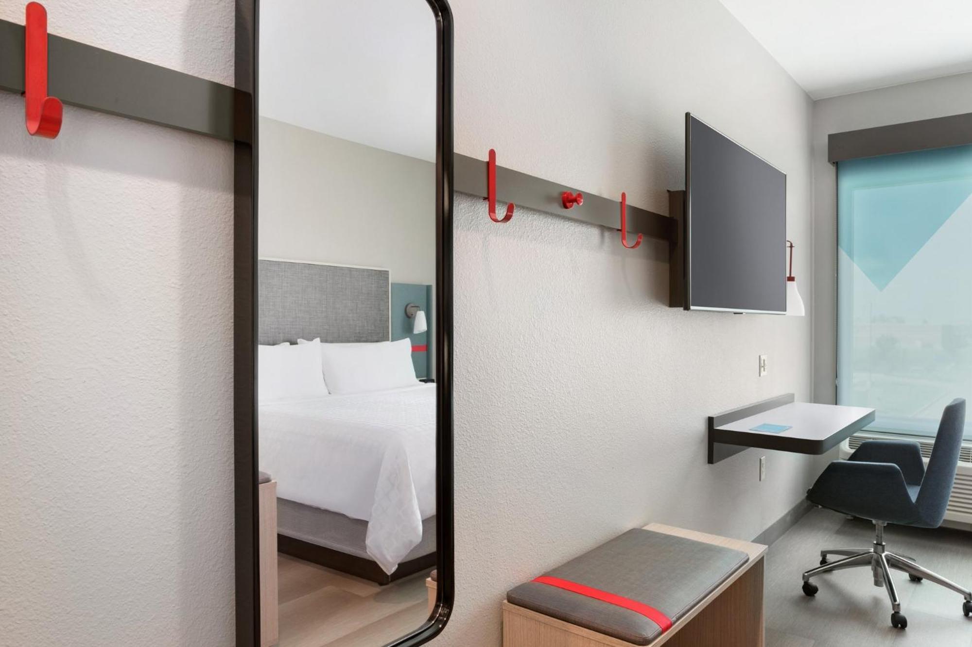 Avid Hotel Traverse City By Ihg 外观 照片